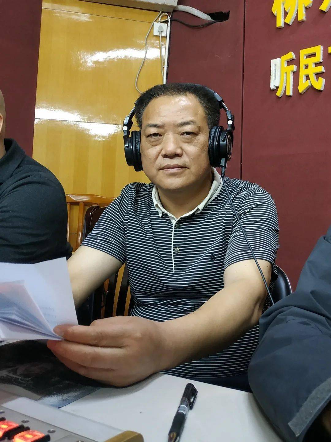 廣東八二站澳門正版傳真,精細化實施分析_顛覆版99.410