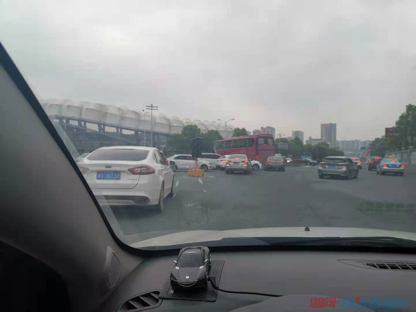 四期期準三期內必出,決策信息解釋_抓拍版10.757