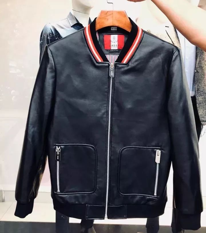 奧奇盛達(dá)美皮衣最新款，選購(gòu)、搭配、保養(yǎng)全指南