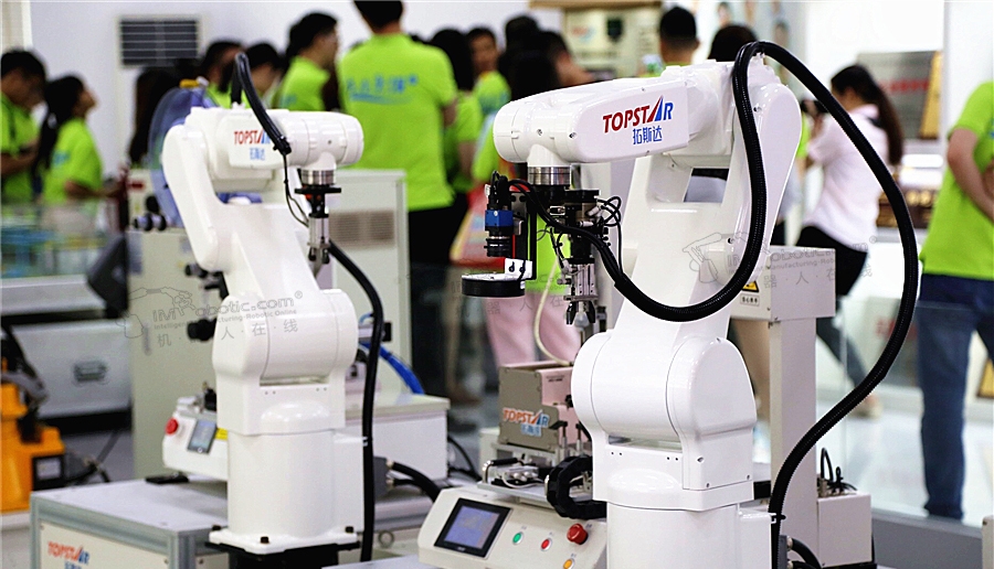 億達機器人最新消息,億達機器人最新消息??科技前沿,引領(lǐng)未來!