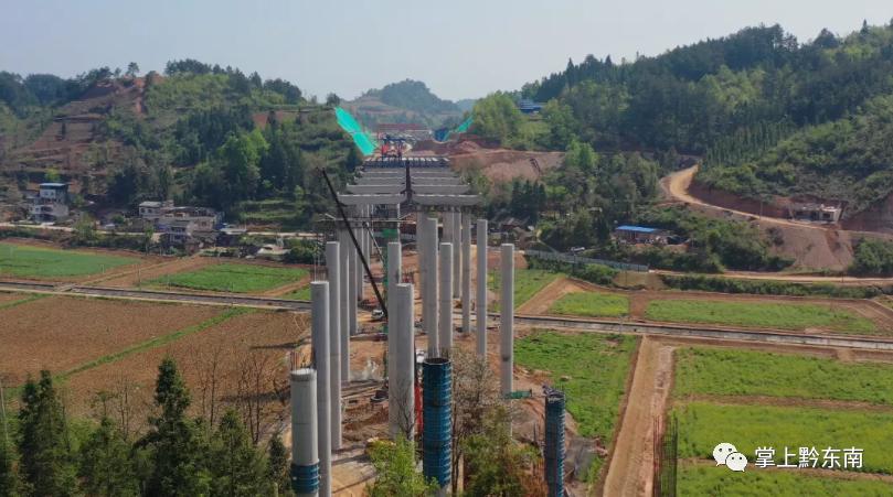 黔東南何蔓莉的最新動態,勵志之旅中的自信與成就感成長之路