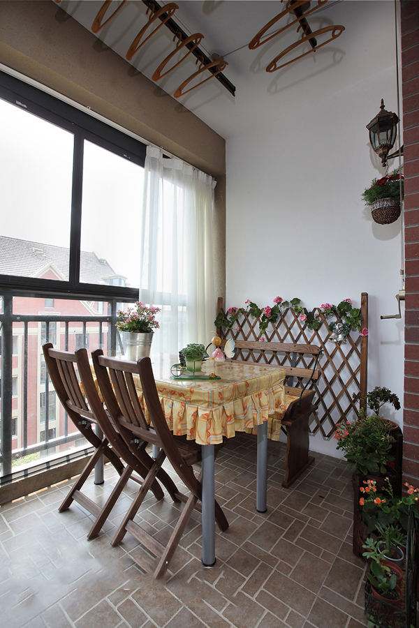 最新陽臺設計風格,藝術化打造舒適生活空間