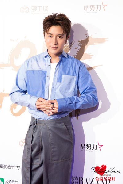 賈乃亮最新直播手機揭秘，小巷深處的驚喜發現