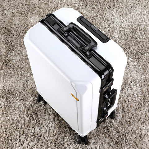 神秘寶藏揭秘，最新箱子現身小巷深處