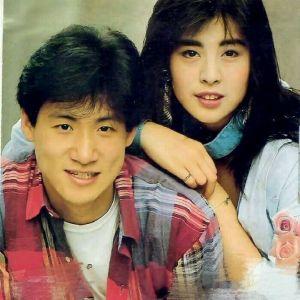 揭秘明星背后的故事,光環下的真實身份?