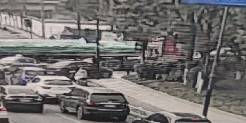 AE最新版本發布,變化的力量與自信的源泉