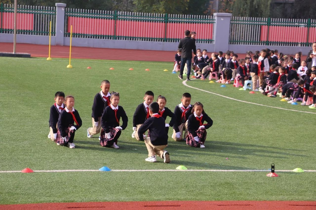 隊列隊形比賽精彩瞬間與解說串詞分享