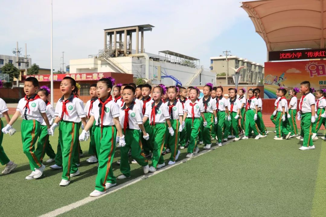 隊列隊形比賽精彩瞬間與解說串詞分享