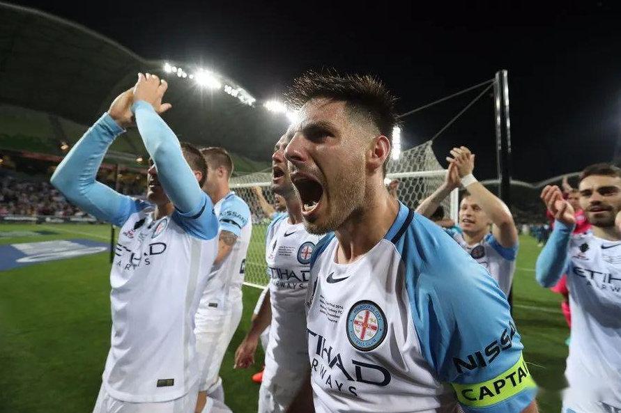 澳甲賽場風云,最新比分與觀點探析