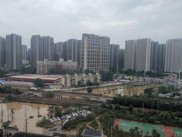 小巷深處的特色小店揭秘,最新用品一覽