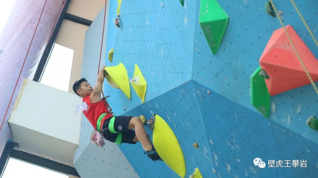兒童攀巖比賽全程指南,從入門到精通的詳細步驟解析