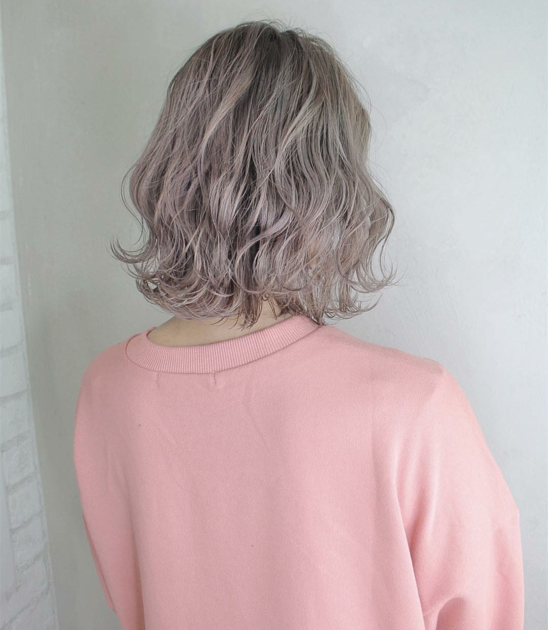 時(shí)代變遷下的潮流演繹,最新流行發(fā)色大揭秘