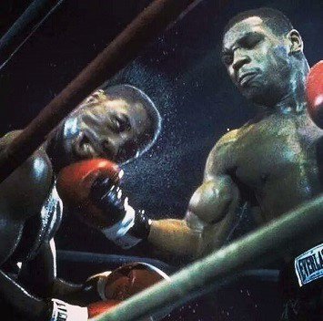 美國拳王泰森的力量與速度傳奇,比賽視頻回顧