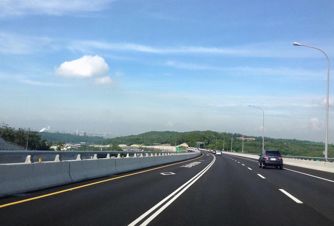 會澤機場最新消息,一段溫馨的飛行奇緣揭秘