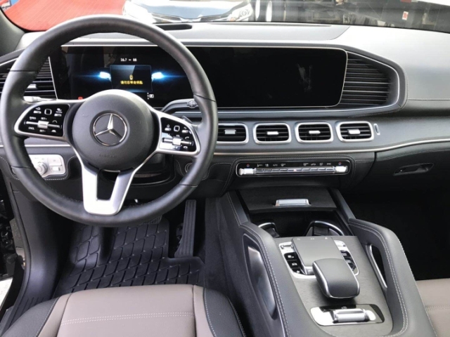 GLC350奔馳最新報價,購車之旅的溫馨指南