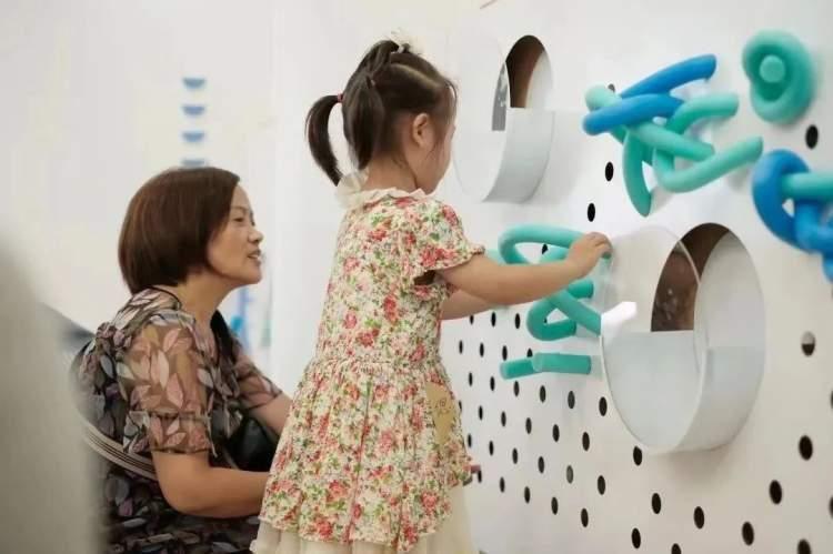 娃娃屋游戲完整版最新探索,小巷隱藏寶藏與未知游戲樂園的冒險之旅