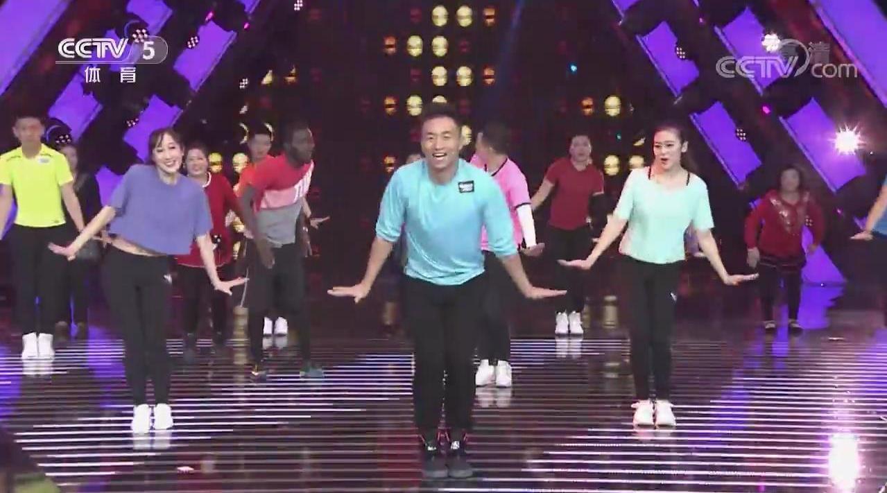 王廣成最新健身舞,小巷深處的舞動魅力