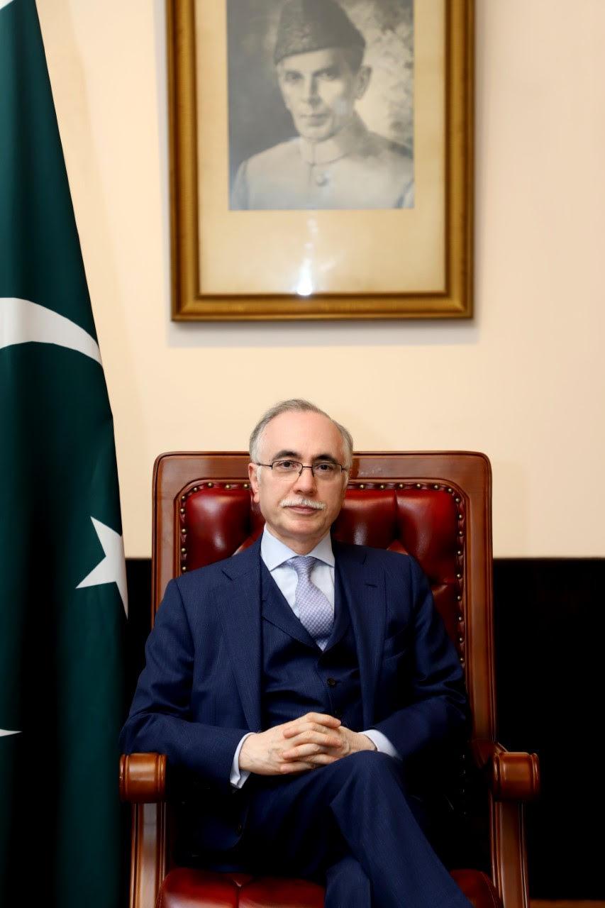 中巴關系最新動態與小巷風情小店的獨特故事