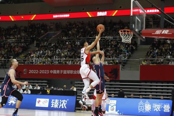 肯帝亞男籃最新動態(tài),多維度觀點分析揭秘球隊現(xiàn)狀