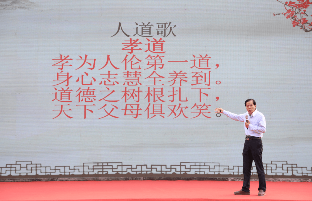 呂明晰最新演講,社會數(shù)字化轉(zhuǎn)型的機(jī)遇與挑戰(zhàn)探討