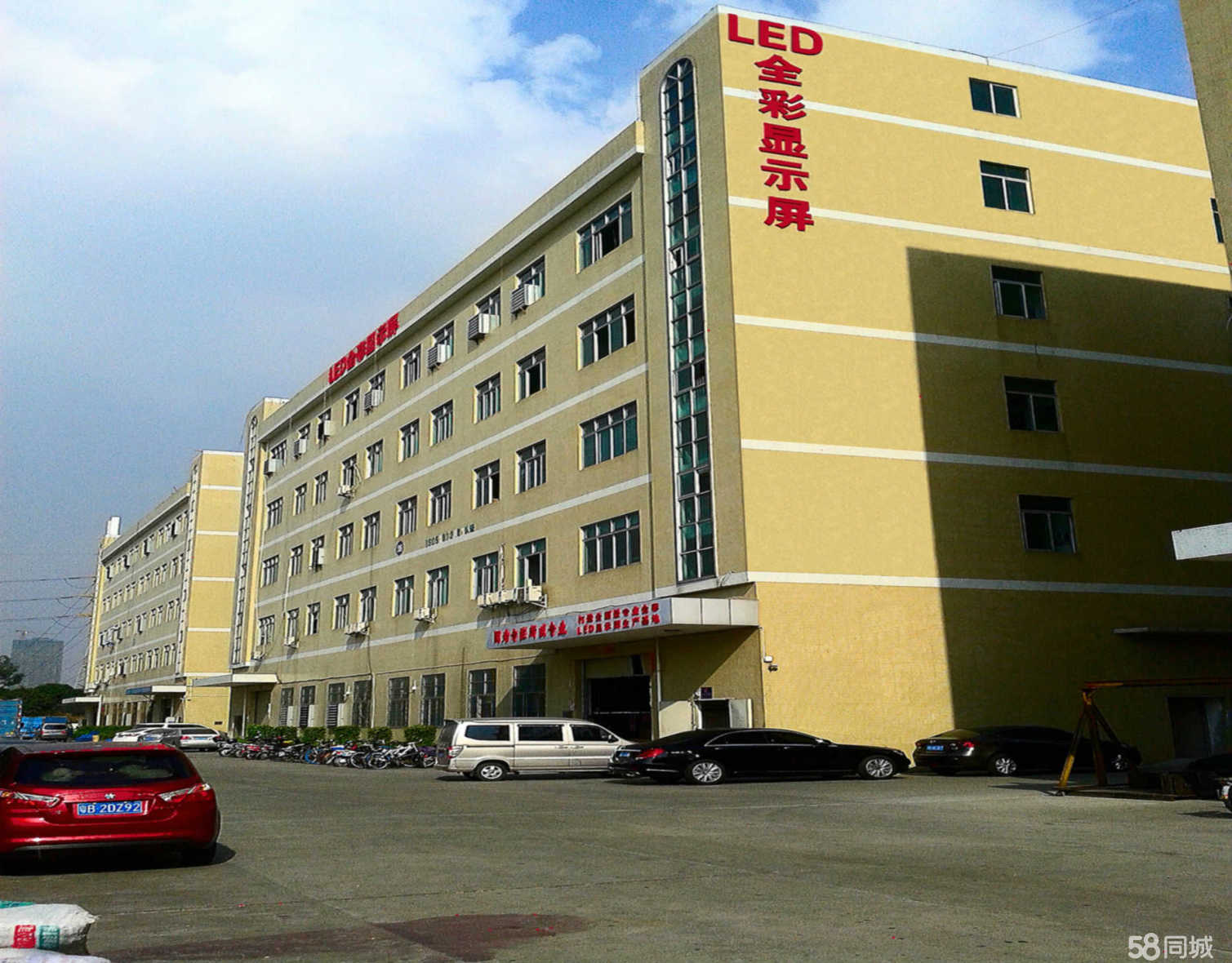 深圳背光廠最新招聘啟航,探索自然美景,尋找內心平和之旅