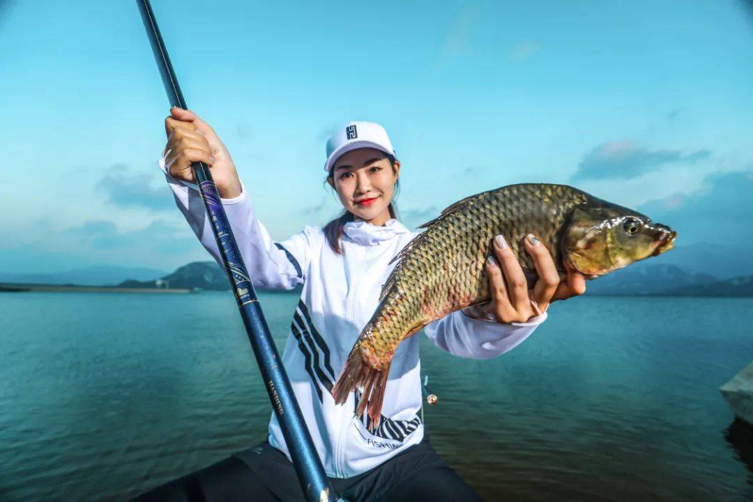 釣人的魚(yú)最新力作,智能垂釣器——高科技垂釣,生活變革的新篇章