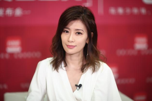 賈靜雯微博最新動態,關注與互動的步驟指南