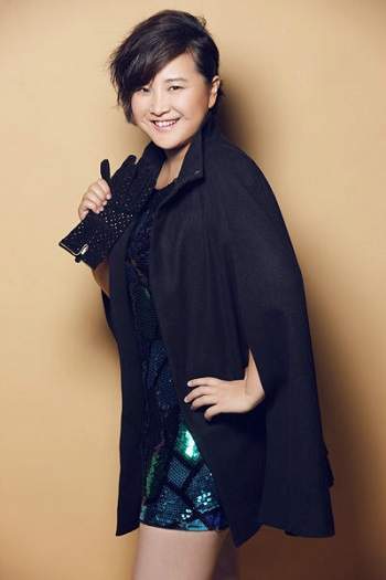 賈玲小品最新，喜劇界的璀璨明珠，引人捧腹爆笑！