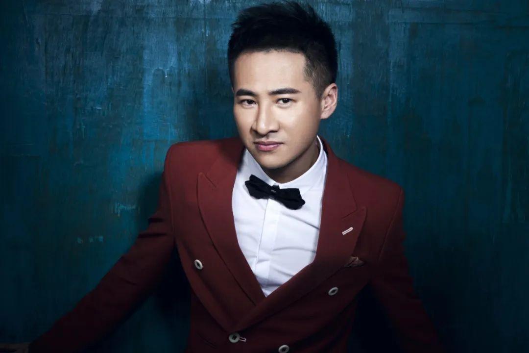 海明威的最新動態(tài)，音樂、學(xué)習(xí)與成長的勵(lì)志之旅揭秘