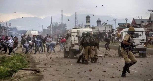 印巴關系最新動態,科技融合重塑印巴未來,高科技產品引領兩國潮流發展