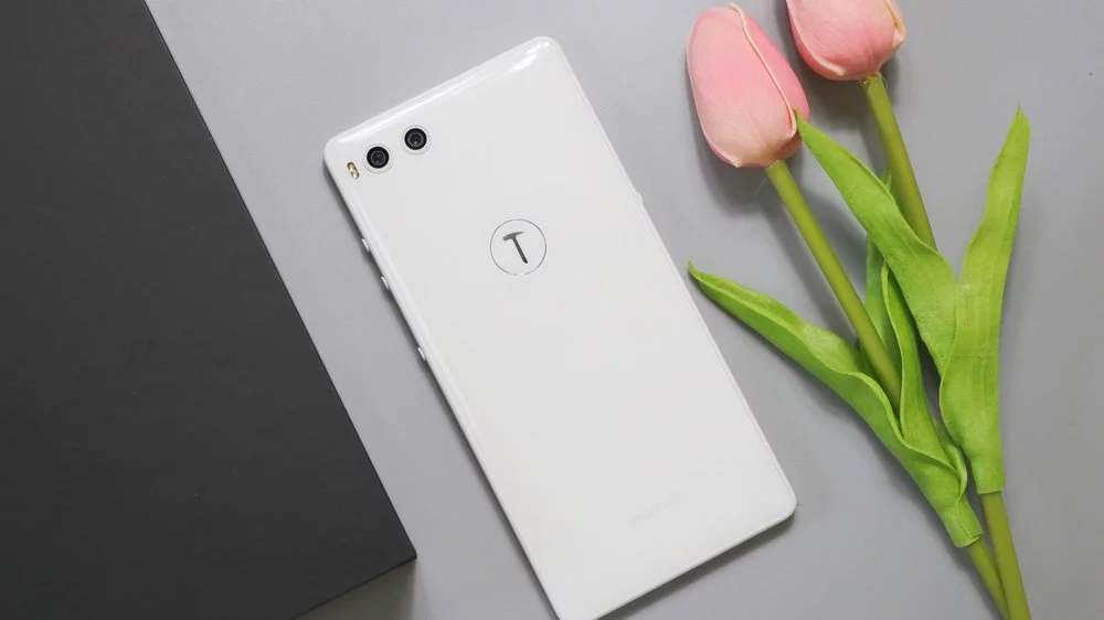 錘子最新旗艦,科技與情感的完美交融