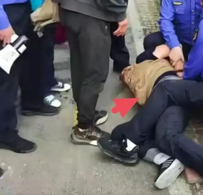 沈陽溫情日常背后的沖突與友情的誕生,一場誤會引發的打架傷人事件