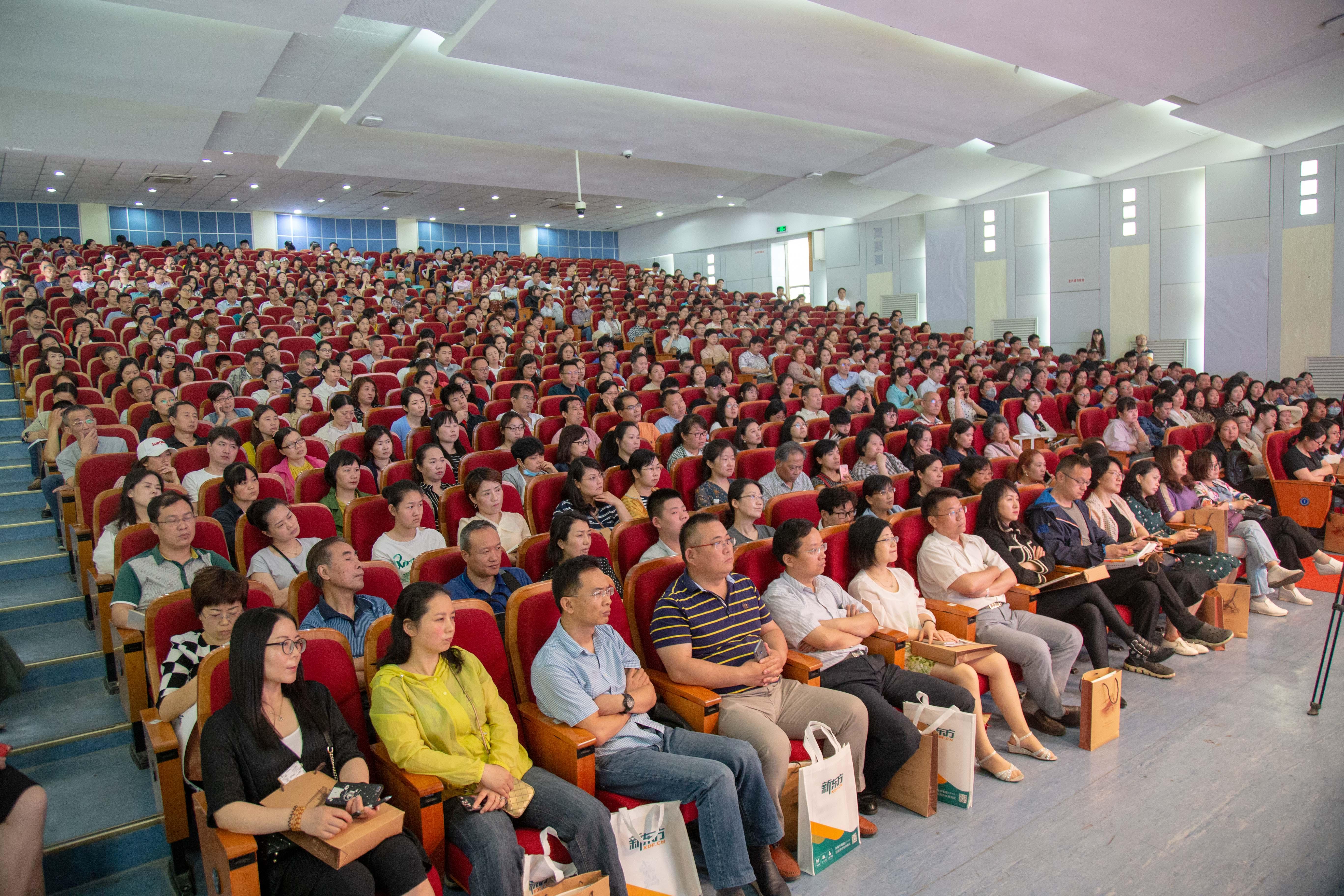 最新直播熱潮，變化中的學習，自信與成就的力量