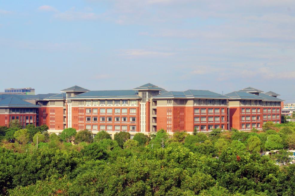 最新華學(xué)院,小巷特色小店的獨(dú)特魅力