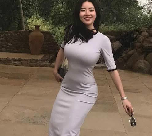 時尚探索之旅,追求最新娉婷風格,展現(xiàn)個人魅力風采