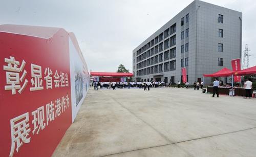 向塘最新動態，科技重塑生活，未來之光體驗之旅