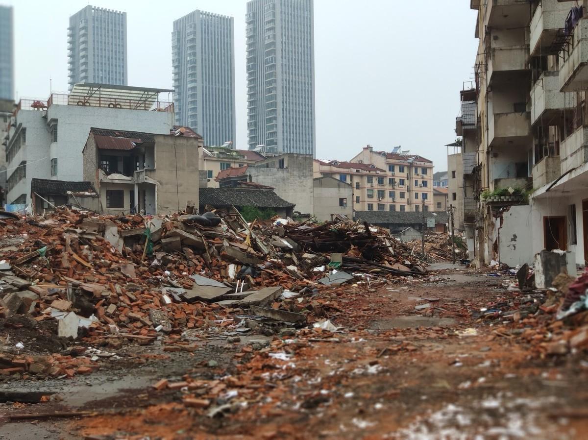 探索現(xiàn)代建筑發(fā)展趨勢與創(chuàng)新前沿,最新建筑概覽