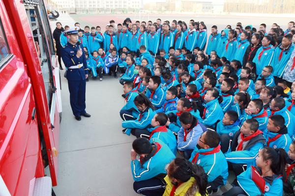 新疆延遲開學最新通知解讀與應(yīng)對建議