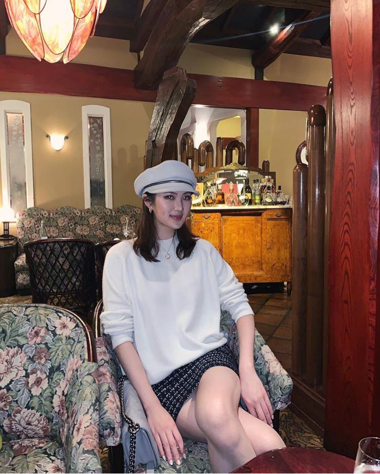 華為最新款女士智能手機(jī)，科技與時(shí)尚的完美融合亮相！