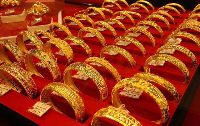 最新黃金回收價格老鳳祥,科技重塑黃金價值,引領未來生活體驗