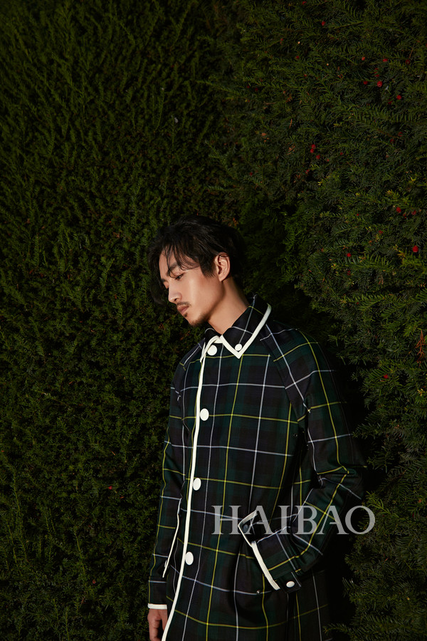 陳曉最新璀璨星光海報,時代印記展現風采