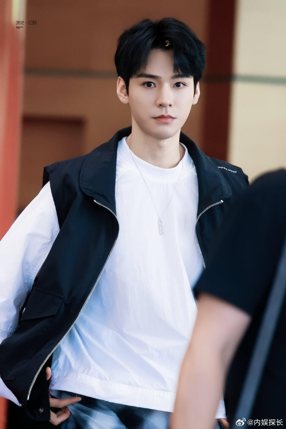 龔俊最新綜藝錄制，科技盛宴，體驗前沿生活的精彩瞬間